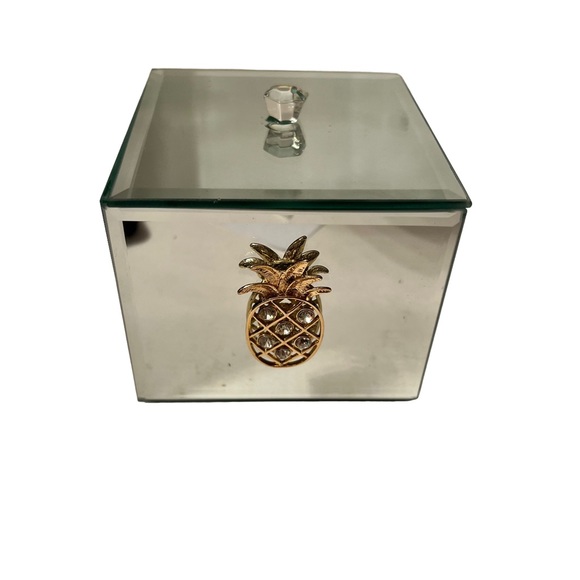 Pineapple American Atelier Mirrored Box NWOT - Picture 1 of 6